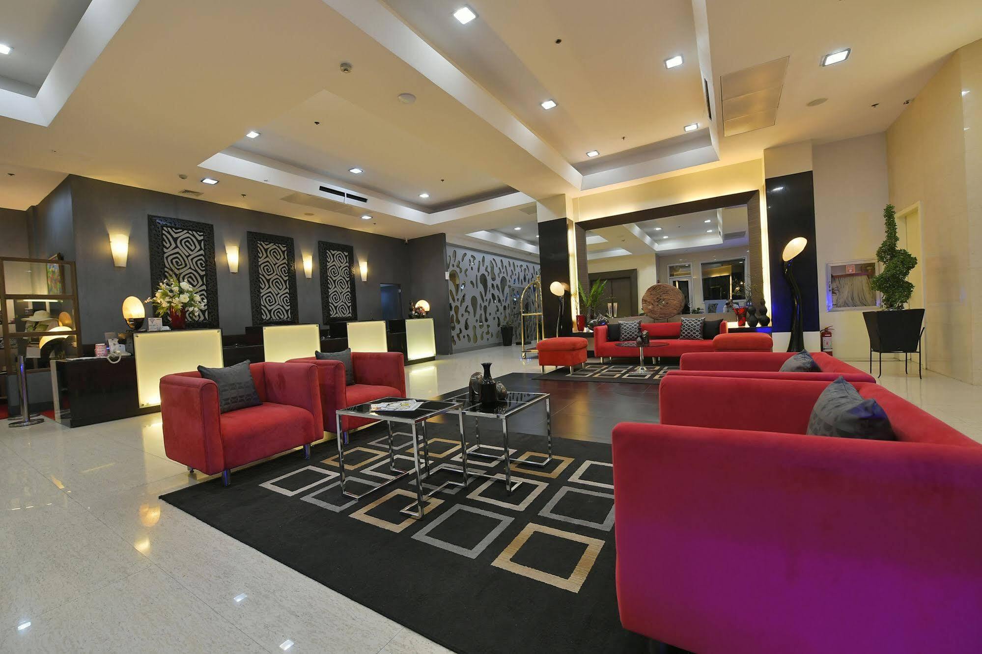 Paseo Premiere Hotel Santa Rosa  Eksteriør billede